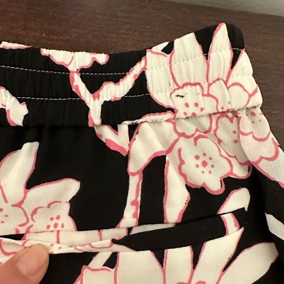 💥Authentic Valentino floral print 100% silk pants size Small, NWT - Picture 12 of 12